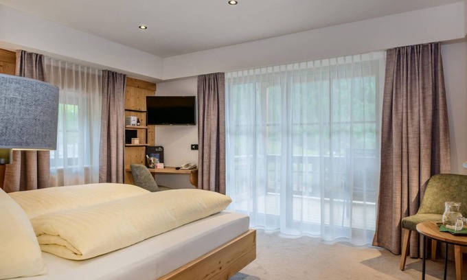 Dorfgastein House | Discover Double Room C at Hauserbauer Alpengasthof