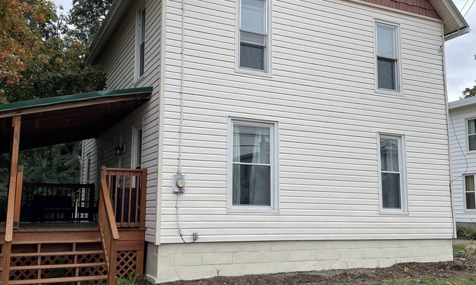 Ripley House | Family Getaway Near Wineries and Ski Resorts with Pool