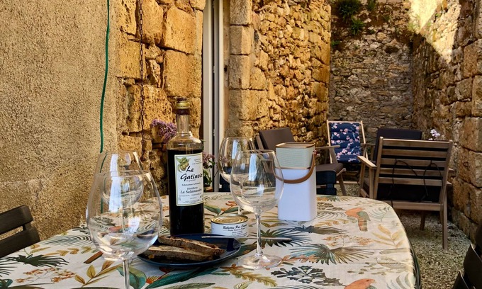 Aubas House | Family stone house, charm & comfort, 5 min from Lascaux