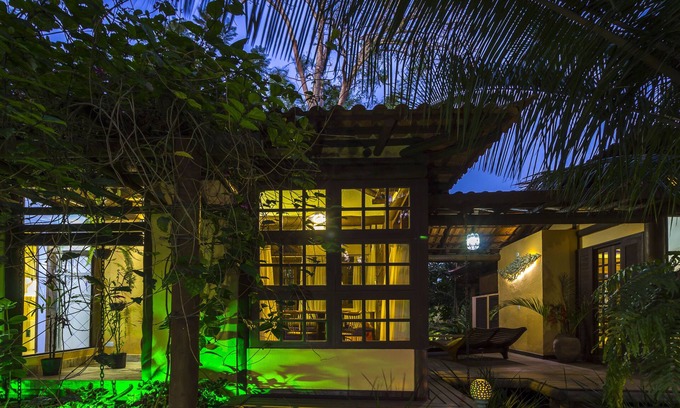 Paraty Apartment | Guest Rated 10/10: Family Studio with Kitchen & Pool Access