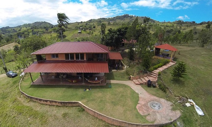 Yaque Arriba Apartment | Family Suite with Lake View at Taveras Farm Retreat