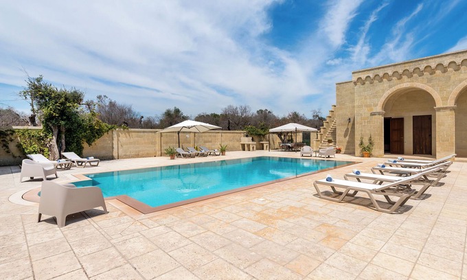 Carpignano Salentino Villa | Family Villa with pool in Salento