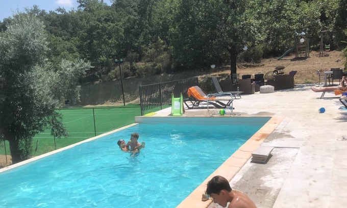 Maureillas-Las-Illas Villa | Spacious Family Villa with Private Pool & Tennis Court