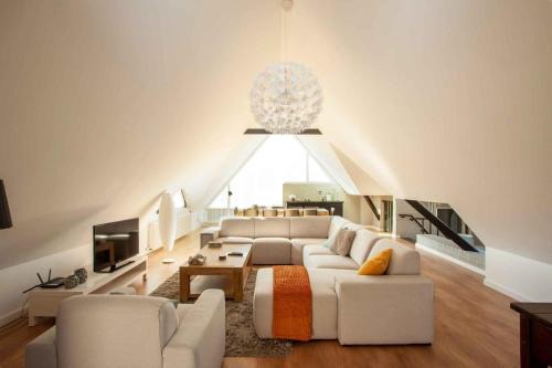 Rijs Villa | Family Villa Near IJsselmeer with Pet-Friendly Amenities