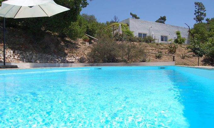 Alcobaca Villa | Idyllic Villa with Pool, Terrace & Garden - Rated 9.8/10