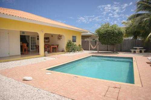 La Quinta Villas Villa | Family villa with private pool in peaceful gated resort