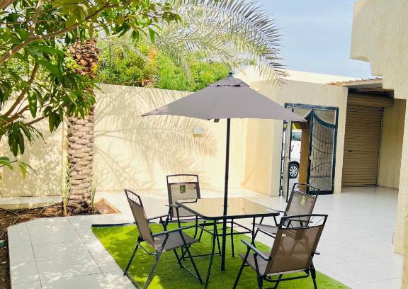 Al Jubail Villa | Experience Comfort at Fanateer Sudayer Villa with Breakfast