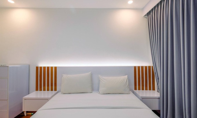 Ragunan Apartment | Stylish 1BR Retreat with Pool at Pejaten Park Apartment