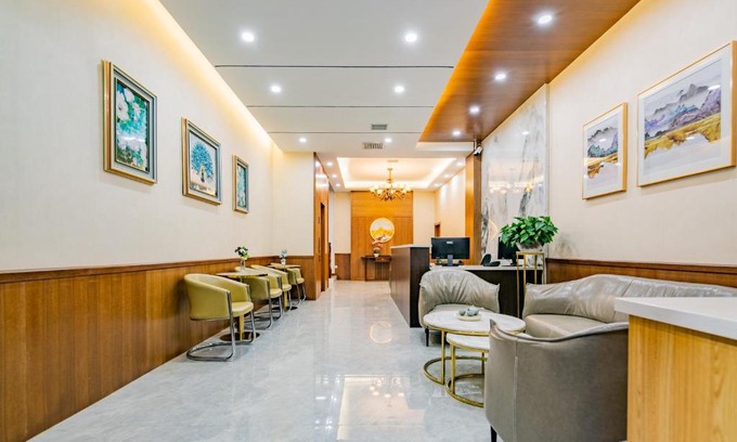 Zhonglou Shangquan Hotel | Discover Fanjian Inn Near Xi'an Drum Tower & Cultural District