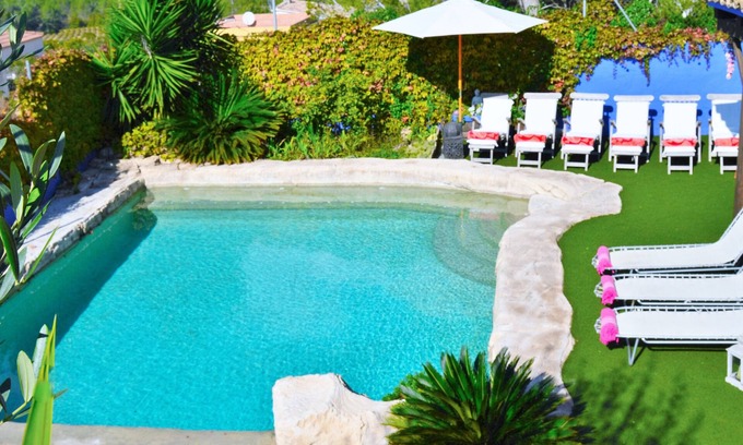 Sant Pere de Ribes Villa | Inviting Villa Near Sitges with Pool and Ocean Views