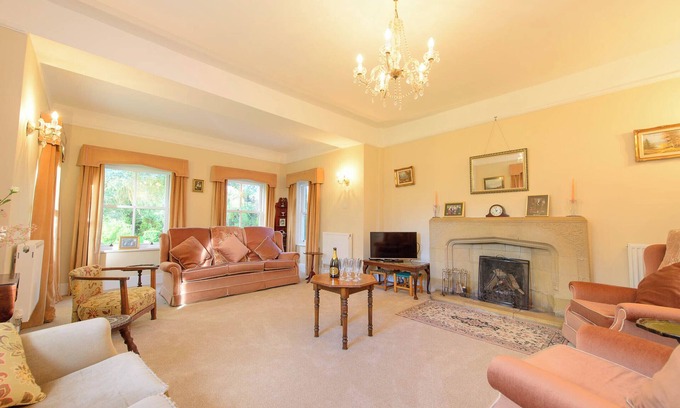 Milborne Saint Andrew House | Fantastic 17th century farmhouse in stunning Dorsett