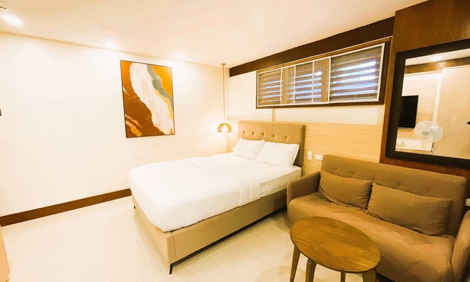 Baguio House | Fantastic 2-Bedroom Vacation Home with Balcony in Baguio City