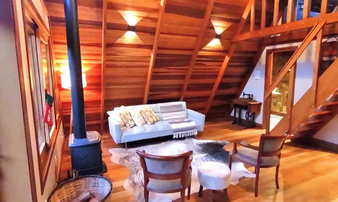 Itati Cabin | Serene A-Frame Cabin Close to Beaches and Nature