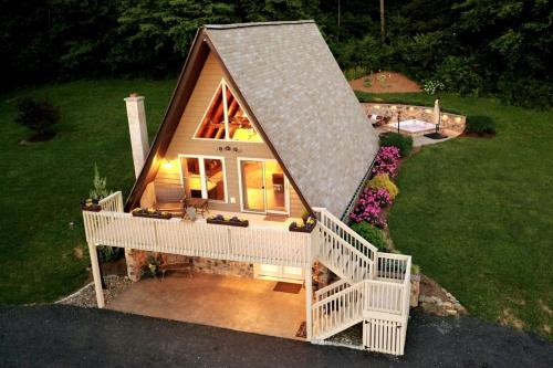 Robesonia House | Fantastic A-Frame Cabin for a Couples' Getaway near Robesonia, Pennsylvania