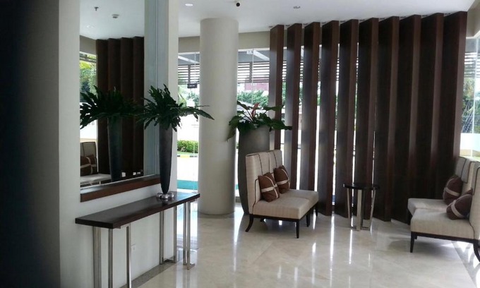 Lahug Apartment | Prime Location Condominium with Pool & Family-Friendly Amenities