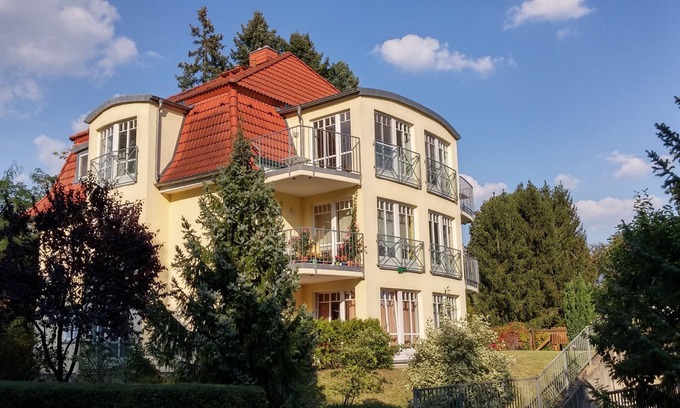 Bad Saarow Apartment | Cozy Apartment Steps from Scharmützelsee with Pool Access