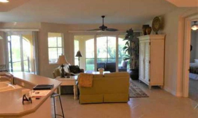 Hammock Bay Condo | Discover an Oceanfront Condo in Hammock Bay Paradise