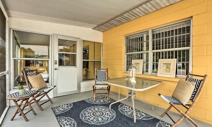 Punta Gorda House | Cozy Home with Fire Pit, Close to River and Family-Friendly