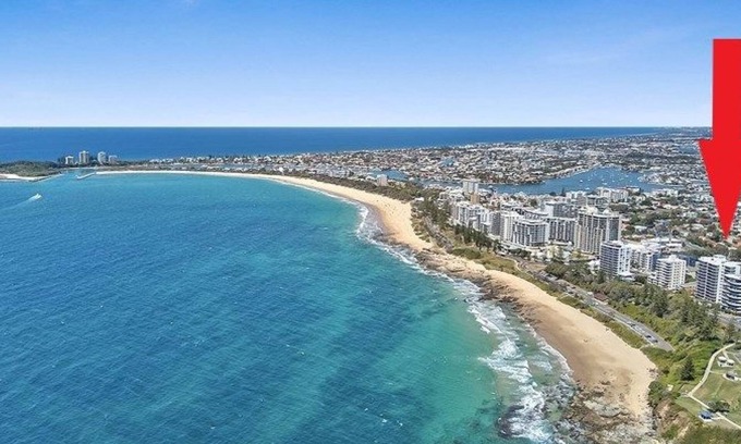 Mooloolaba Apartment | Beachside 2 Bedroom Apartment with Ocean View & Pool