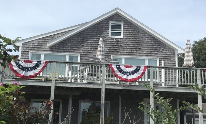 Rockport House | Beautiful Oceanfront Retreat with Breathtaking Views
