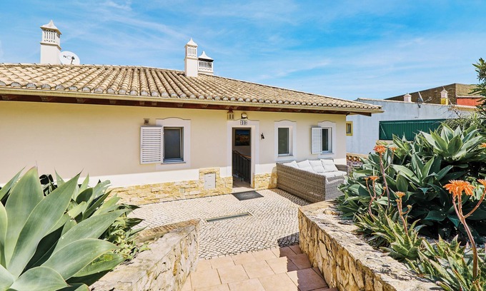 Vila do Bispo Villa | Idyllic Vacation Villa in Western Algarve with Pool & Garden
