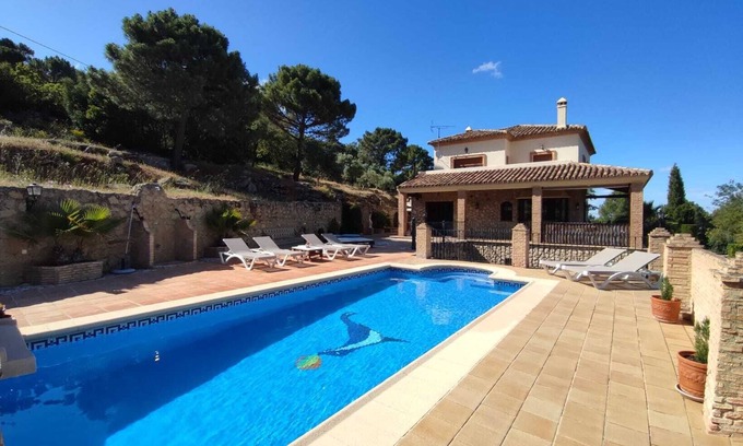 Ronda Villa | Inviting Villa in Ronda with Private Pool & Barbecue Area