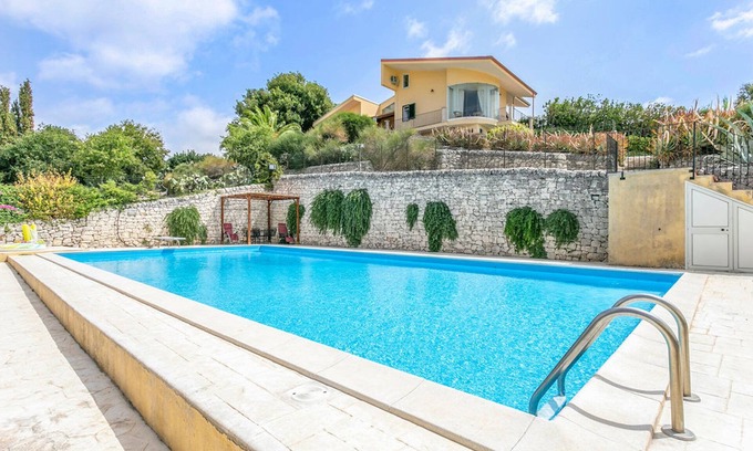 Modica Villa | Fantastic villa with a view and large pool