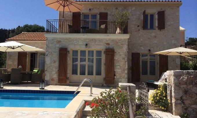 Tselendata Villa | Elegant Villa with Private Pool and Ocean Views Await You
