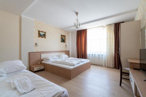 Haslau-Maria Ellend Apartment | Convenient Faraway Aparthotel with Family-Friendly Amenities