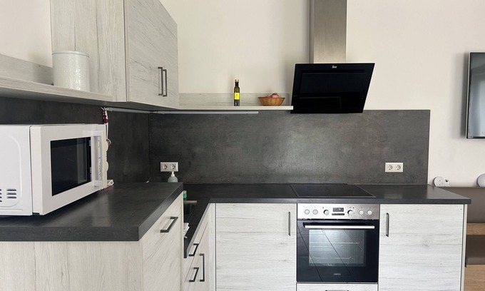 Kremsmuenster Apartment | FarawayHomes Studios Kremsmünster