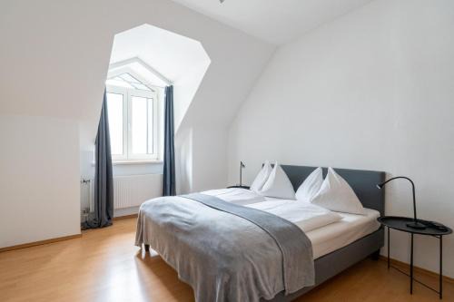 Fohnsdorf Apartment | Cozy Apartment at the Ring - Pet and Child Friendly Stay