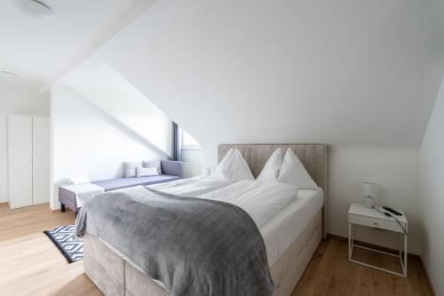 Leoben Apartment | Cozy Stay in Leoben: Pet-Friendly and Family-Oriented
