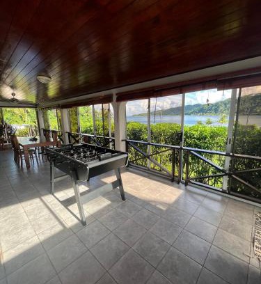 Haamene House | Relax at Fare Para: Family-Friendly with Pool & Restaurant