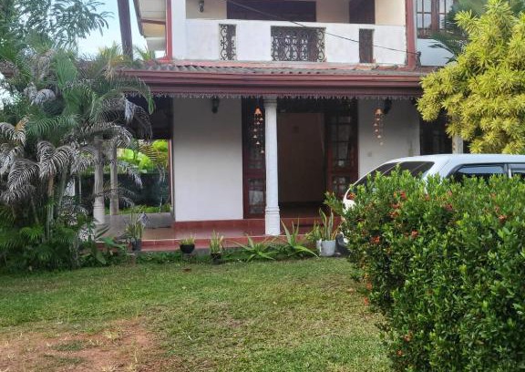 Ekala House | Pet and Child Friendly Getaway at Fareena's Holyday Home