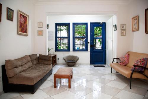 Zona Sul House | Pet-Friendly Retreat at Farfalla São Manuel with Breakfast