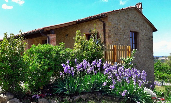 Volterra Villa | Heavenly Family Retreat in Volterra with Private Pool