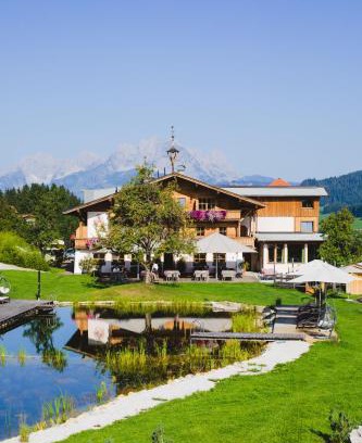 Fieberbrunn Hotel | Discover Hotel Chalets Grosslehen: 4-Star Oceanfront Retreat