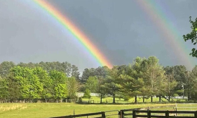 Pittsboro Apartment | Serene Farm House Apartment with Scenic Views and Amenities