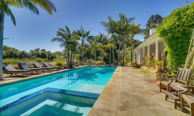 Carpinteria Cottage | Inviting Carpinteria Cottage with Pool Access & Pet Friendly