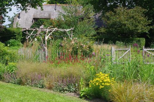 Tonden House | Pet-Friendly Farmhouse De Hoeve B&B with Top Guest Reviews