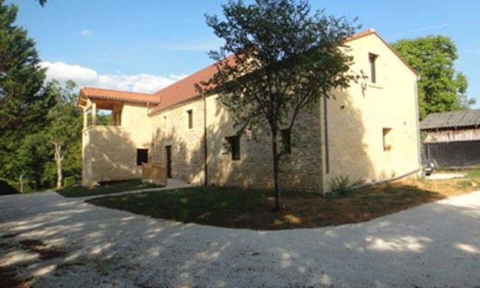 Prats-de-Carlux Cottage | Experience 'Les Oies du Périgord Noir' with Ocean Views