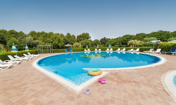 Campiglia Marittima Other | Inviting Stay at Farmhouse "Il Girasole - Cappero" with Pool