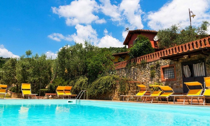 Pieve a Nievole Other | Farmhouse in Tuscany with Pool & Sauna