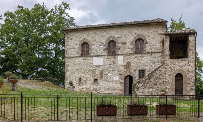 Caprese Michelangelo Other | Family-Friendly Retreat at Belvilla by OYO Casina