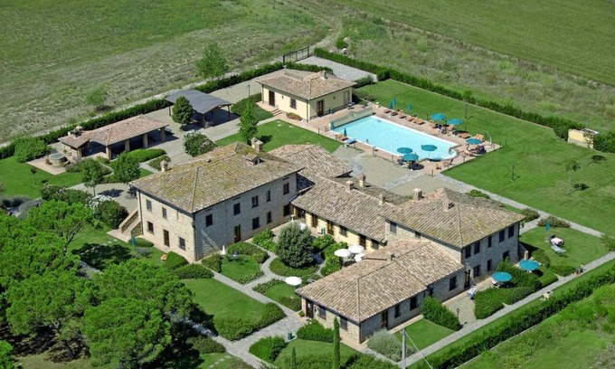 Ferretto Other | Idyllic Farmhouse on Lake Trasimeno with Pool & Spa
