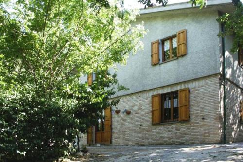 Rupoli House | Relaxing Getaway at Holiday Home Fiorenzuola Acacie
