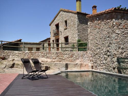 El Bruc House | Pet-Friendly Escape at Belvilla by OYO Cal Sant Miquel