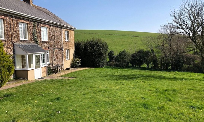 Fowey Other | Cozy Farmhouse Retreat in the Beautiful Cornish Countryside