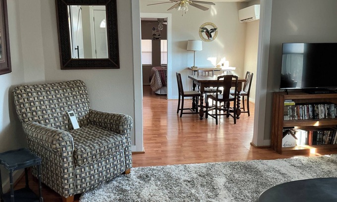 Yellville Other | Serene Farmhouse: Wildlife, Kayaking & Family-Friendly Fun