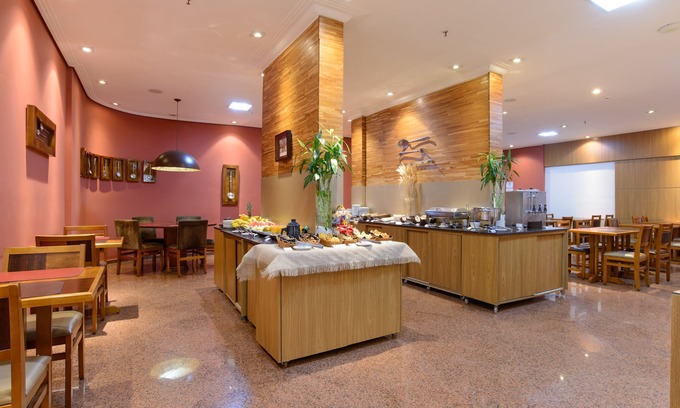Sao Jose dos Campos Hotel | Discover Faro Hotel: Family-Friendly & Spa Amenities Await